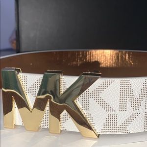 MK belt